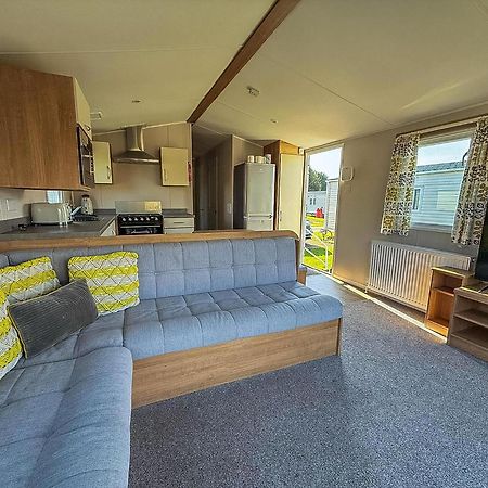 Lovely 8 Berth Caravan In Southview Holiday Park, Ref 33042Tc Skegness Exteriér fotografie
